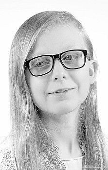 Thumbnail of Portrait-Strobist-12.jpg
