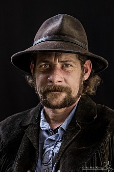 Thumbnail of Portrait-Strobist-13.jpg