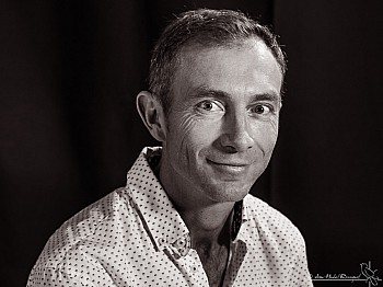 Thumbnail of Portrait-Strobist-21.jpg