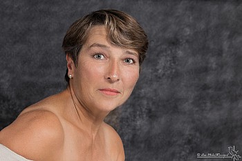 Thumbnail of Portrait-Strobist-30.jpg